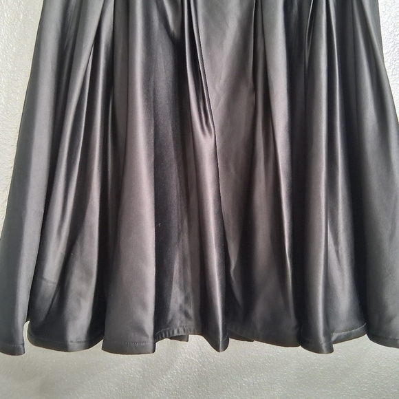 NWT J.R. Nites Black Pleated Formal Midi Skirt   Size 8P - Picture 12 of 14
